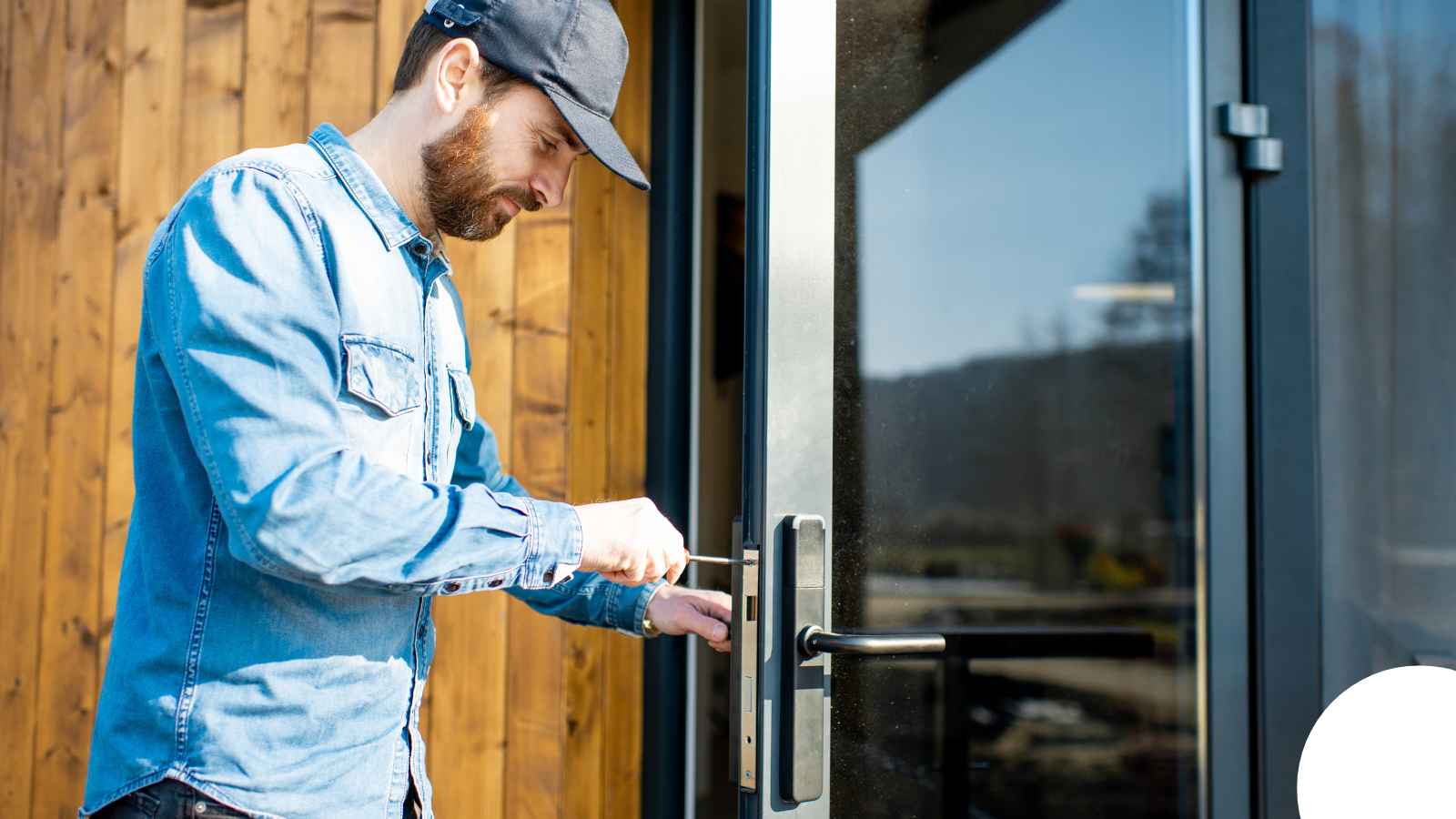Locksmith in Denver, CO — Daniel Key Fob Replacement