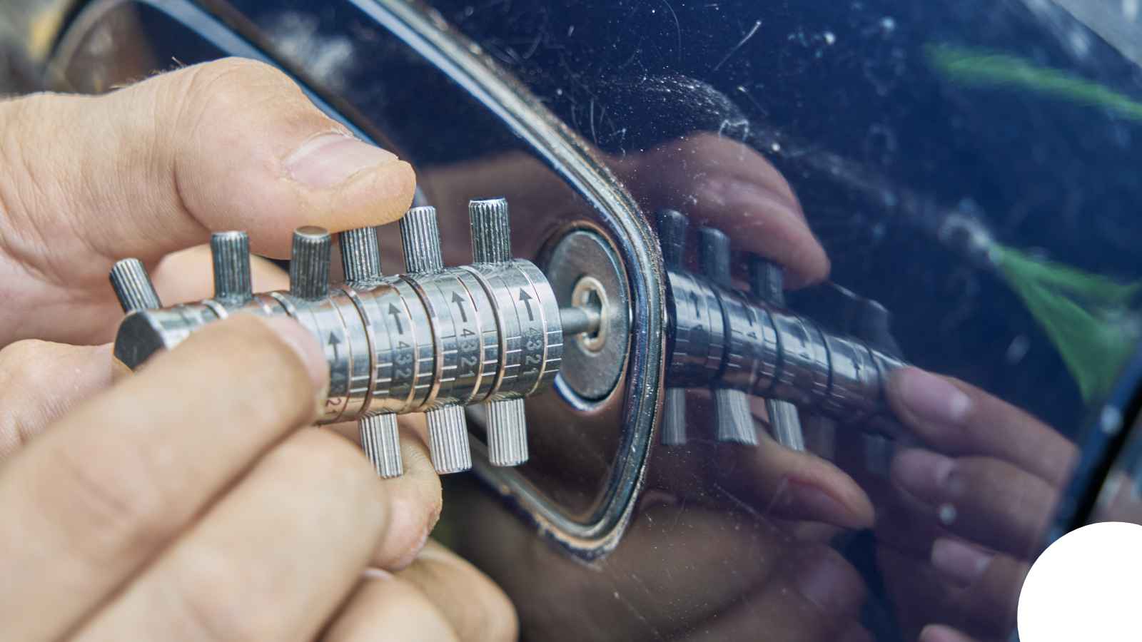 Locksmith in Denver, CO — Daniel Key Fob Replacement